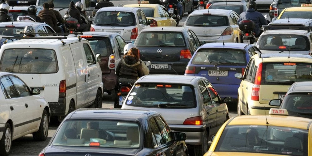 Κυκλοφοριακό κομφούζιο στην Αθήνα: Ποιοι δρόμοι έχουν κίνηση
